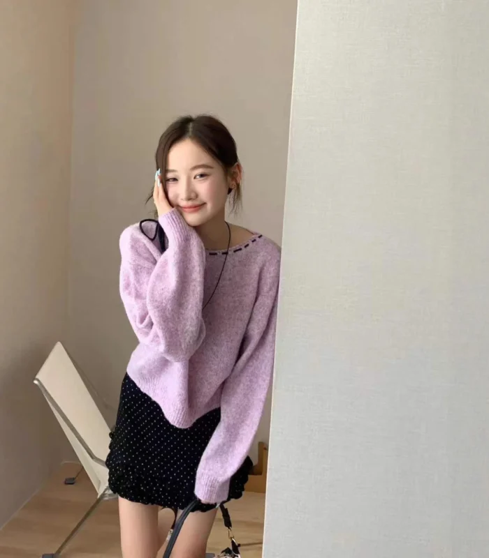 Women’s Nautical-Accent Knit Sweater and Khaki Pleated Skort Set - Image 4